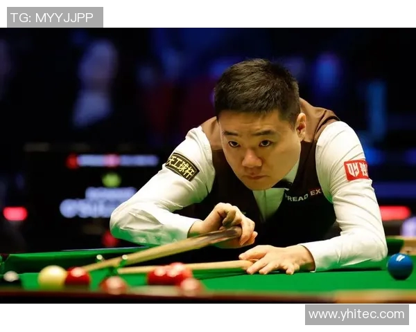 斯诺克与足球双星对决：跨界竞技碰撞谁能赢得荣耀